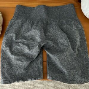 XL NVGTN gray biker shorts NWT